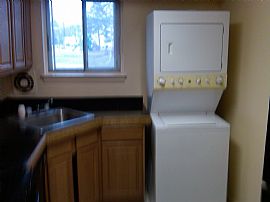 Spacious 3 bedroom, 2 Bath - Near College Park in Beltsville, MD (Photo 4 of 4)