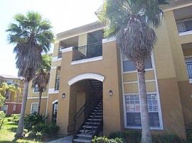 2/2 Condo in Orlando in Edgewood, FL