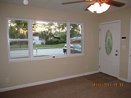 3 Bedroom Home on West Side in Jacksonville, FL (Photo 2 of 12)