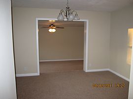 3 Bedroom Home on West Side in Jacksonville, FL (Photo 9 of 12)