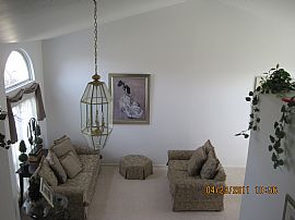 3 Bedroom Home - Close to 75th and I-355 in Naperville, IL (Photo 2 of 12)