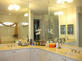 4 Bedroom Executive Home in Biltmore Estates in Miramar, FL (Photo 2 of 11)