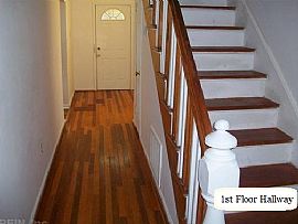 Newly Remodeled Victorian Sytyled House in Hampton, VA (Photo 5 of 11)