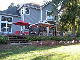 Fantastic 3 Bedroom Home -  A Lake Marcel Waterfront Beauty!! in Carnation, WA (Photo 8 of 8)