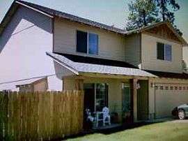  Furnished 1 Room with TV, W-Fi, Utilities - Adult Mature Living in Bend, OR (Photo 5 of 5)