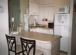 Full Furnished 1 Bedroom Condo at Gulf Highlands in Panama City Beach, FL (Photo 5 of 8)