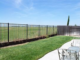 Incredible 3 Bedroom Home in Lincoln Crossing in Lincoln, CA (Photo 12 of 12)