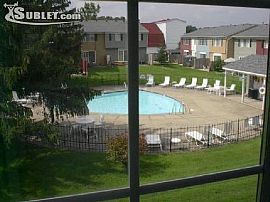 2 Bedroom Condo in Farmington Hills in Farmington Hills, MI (Photo 5 of 10)