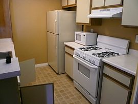 2 Bedroom, 2 Bath Condo with Special - $695 in Lake Elsinore, CA (Photo 3 of 3)