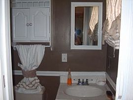 4 Bedroom Home in Fox Lake Subdivision in Florissant, MO