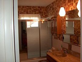 4 Bedroom Home in Fox Lake Subdivision in Florissant, MO (Photo 5 of 6)