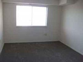 2 BR, 2 BA Apartment Available Now! Great Move-In Specials in Baltimore, MD (Photo 3 of 5)