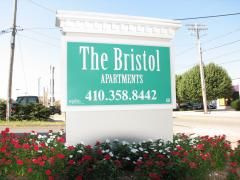 2 BR, 2 BA Apartment Available Now! Great Move-In Specials in Baltimore, MD (Photo 4 of 5)