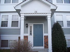 Nice 2 BR Cranberry Lakes Townhouse with Basement  in Hainesville, IL