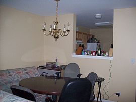 Nice 2 BR Cranberry Lakes Townhouse with Basement  in Hainesville, IL (Photo 6 of 6)