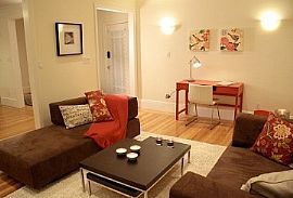 Gorgeous and Newly Renovated Spacious 2 BR Home in San Francisco, CA (Photo 2 of 7)