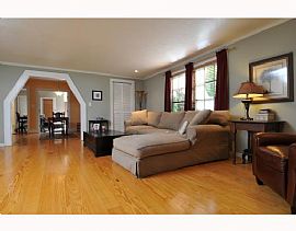 Seasonal 3 BR Rental Home - Near Casey Key in Nokomis, FL (Photo 2 of 6)