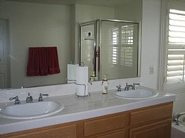 Private 4 Bedroom with Loft Near Galster Park in West Covina, CA (Photo 10 of 12)