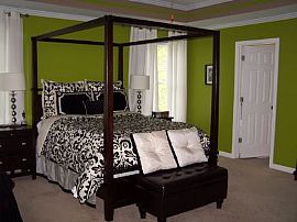 Beautiful 4/2.5 Home Near Six Flags! in Austell, GA (Photo 7 of 10)