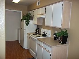 The Best 2 Bedroom Apartment at Sunrise Mountain in Las Vegas, NV (Photo 5 of 8)