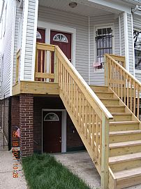 3 Bedroom Garden Apartment with Granite in Kitchen  in Chicago, IL