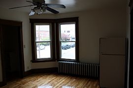 Cool 1 Bedroom Studio Apartment with Hardwood Floors  in Lewiston, ME (Photo 6 of 9)