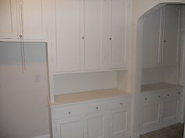 Exquisite 1 Bedroom Apartment with Hardwood Floors in Chicago, IL (Photo 8 of 10)