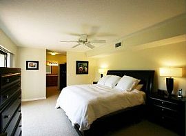 2bd/2ba with Den! Updated Kitchen with Granite!! in Boca Raton, FL (Photo 5 of 5)