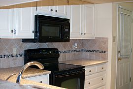 Beautifully Updated 3 Bedroom, 3 Full Bath Townhome  in Dallas, TX