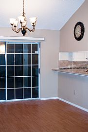 Beautifully Updated 3 Bedroom, 3 Full Bath Townhome  in Dallas, TX (Photo 4 of 9)