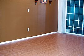 Beautifully Updated 3 Bedroom, 3 Full Bath Townhome  in Dallas, TX (Photo 5 of 9)