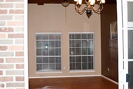 Beautifully Updated 3 Bedroom, 3 Full Bath Townhome  in Dallas, TX (Photo 9 of 9)