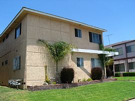 Beautiful 1 Bedroom Upper Level Apartment Near Crenshaw in Inglewood, CA (Photo 3 of 3)