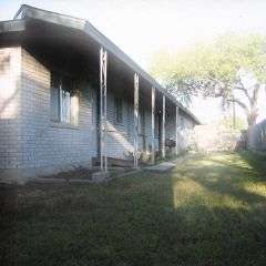 Spacious 2 Bedroom Duplex Home with Some Bills Paid in San Antonio, TX