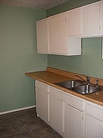 Spacious 2 Bedroom Duplex Home with Some Bills Paid in San Antonio, TX (Photo 4 of 5)