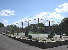 Affordable 2 Bedroom, 1 Bath Near Park in Middleton, WI (Photo 2 of 6)