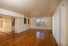 Roomy Mid-Town Home Available with Free Rent Deal Included! in Pensacola, FL (Photo 2 of 4)