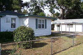 3 BR Home - Minutes to The Bases, Military Discount on Deposit! in Pensacola, FL (Photo 5 of 5)