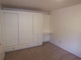 2bed/1bath in Seattle, Cats Ok, Near Shops and Golf in Interbay, WA (Photo 5 of 5)