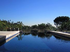 Hollywood Hills Modern Home with Views in West Hollywood, CA (Photo 8 of 12)