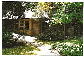 Charming 3 Bedroom Carriage Home with New Kitchen in Philadelphia, PA