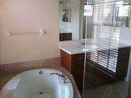 Nice 4/3/2 Home with Stunning View in Greyhawk Landing in Bradenton, FL (Photo 7 of 12)