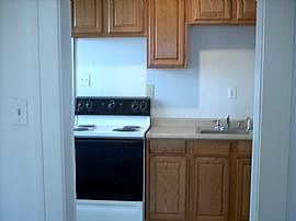 Renovated 2 Bedroom Home on East Side in Detroit, MI