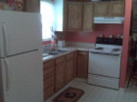 Great Home, Quiet Area, Nice Deck For Bbq'S in Suffolk, VA (Photo 2 of 5)