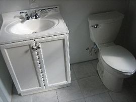 Quiet Neighborhood.. Amazing Deck, Section 8 App in Suffolk, VA (Photo 3 of 5)