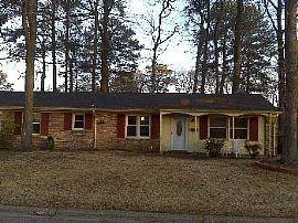 Amazing Rental.. Nicely Remodeled in Virginia Beach, VA