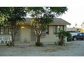 Beatiful Briggs and Lay Duplex in Twentynine Palms, CA