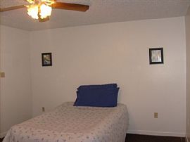 3 Br, 2 Ba Louisiana Home - 5 Miles From Lsu in Baton Rouge, LA (Photo 6 of 6)