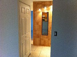 2bed/1bath in Schaumburg, Pool, Tennis, Patio in Schaumburg, IL (Photo 5 of 5)