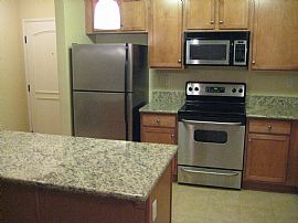 Great 1 BR, 1 BA Condo Near SDSU! in San Diego, CA (Photo 2 of 4)